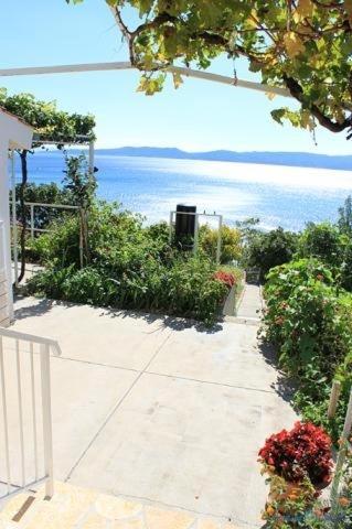 Studio Apartment In Pisak With Sea View, Balcony, Air Conditioning, Wi-Fi Екстериор снимка